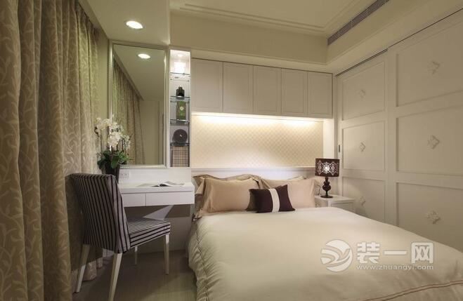 中式跃层装修效果图